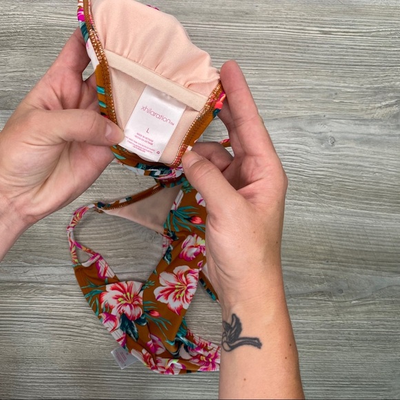 Xhilaration Bikini Swimsuit Set Sz M/L - Picture 5 of 6